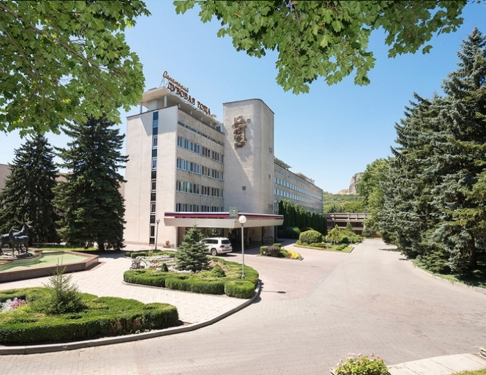 Санаторий «Дубовая роща» Железноводск